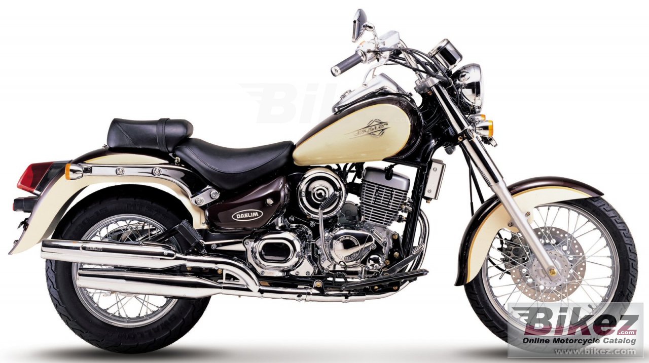 Big Daelim daystar vl 125 l picture and wallpaper from Bikez.com